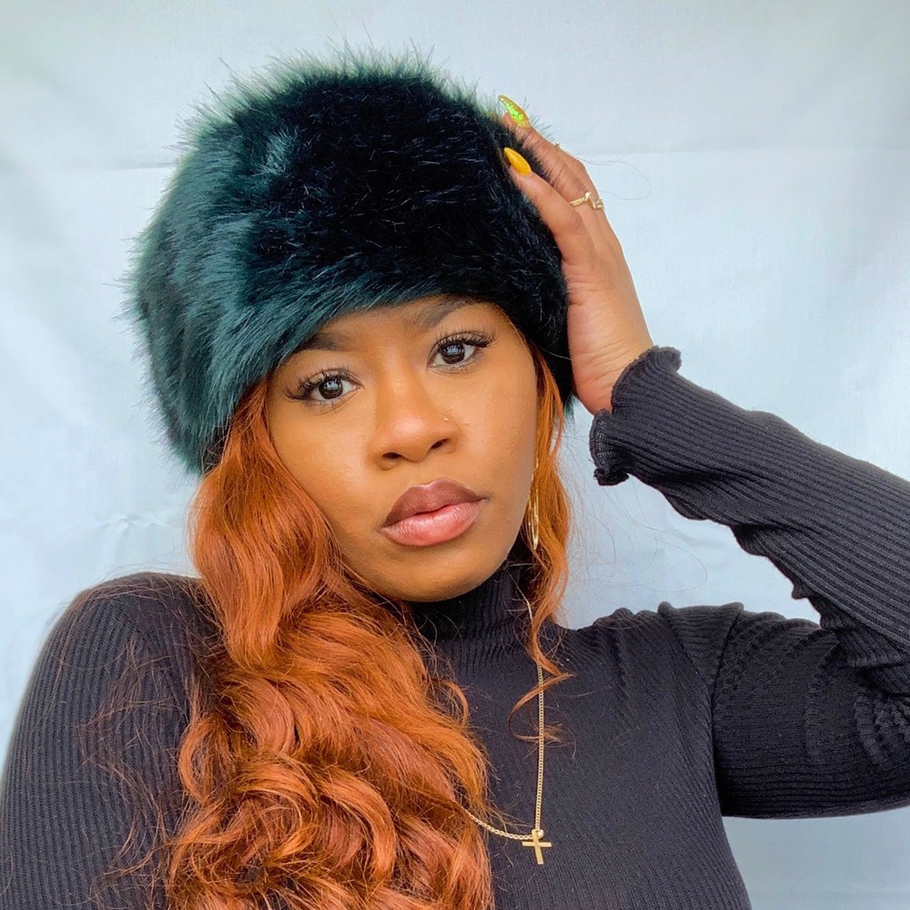 PLUSHONYOU FUR HEADBAND